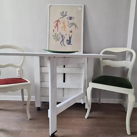 Apartamento Cozy 1-bedroom In The Center *