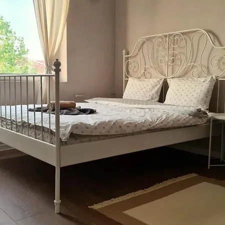 1-bedroom With Balcony & View Lejlighed Sofia